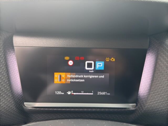 CITROEN C4 PureTech 130 Stop & Start EAT8 Max Automatikgetriebe Ansicht 11 für Fahrzeugdetailseite