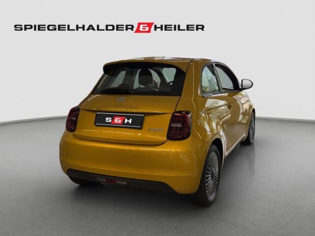 FIAT 500 1.0 Hybrid FireFly 48 kW Torino 6-Gang Schaltgetriebe Ansicht 7 für Fahrzeugdetailseite