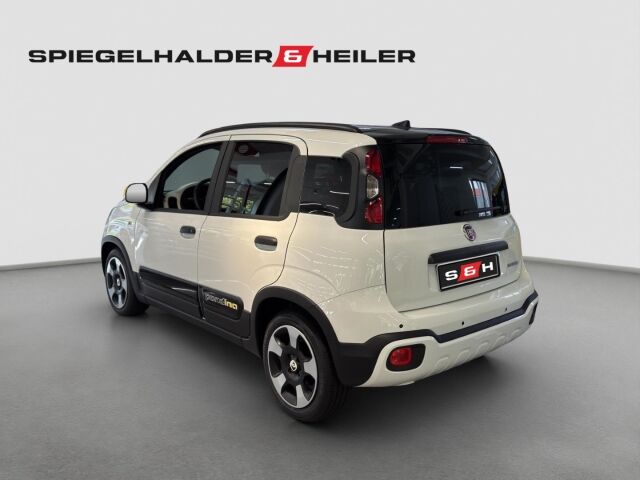 FIAT Pandina 1.0 GSE Hybrid 48 kW Cross 6-Gang Schaltgetriebe Ansicht 5 für Fahrzeugdetailseite