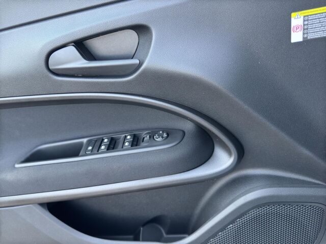 FIAT 600 1.2  Turbo 74 kW Street Edition Benziner Icon Ansicht 12 für Fahrzeugdetailseite