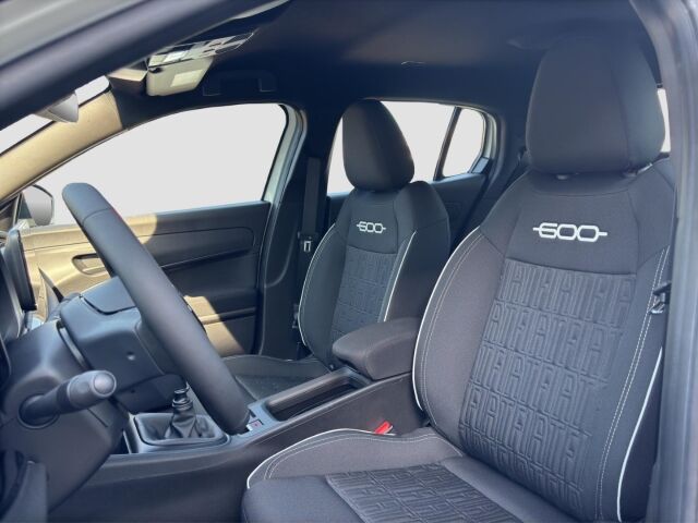 FIAT 600 1.2  Turbo 74 kW Street Edition Benziner Icon Ansicht 9 für Fahrzeugdetailseite