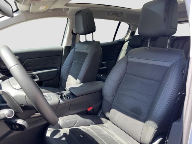 CITROEN C5 Aircross Hybrid 136 e-DCS6 Max Panorama Schiebedach Ansicht 9 für Fahrzeugdetailseite