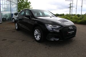 AUDI A3 35 Sportback 1.5 TFSI S-tronic SITZHEIZUNG+NAVI