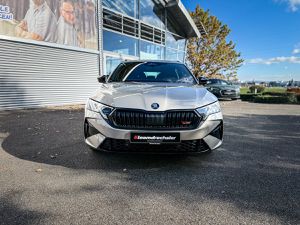 SKODA Octavia 2.0 TSI *Sonderfarbe* 