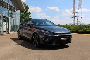 CUPRA Leon ST 2.0 TSI VZ 4Drive +AHK+ALLRAD+5J Garantie