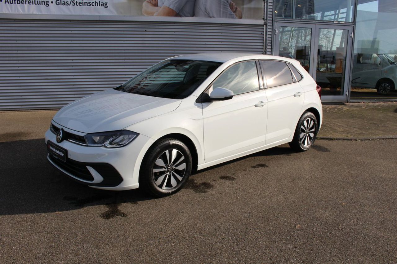 VW Polo 1.0 TSI MOVE+NAVI+PDC VORNE&HINTEN