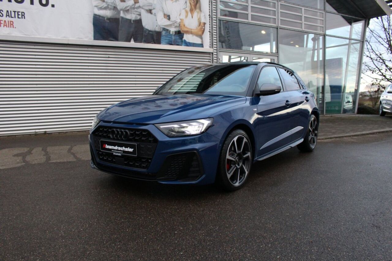 AUDI A1 40 Sportback 2.0 TFSI S line mit 207PS + SITZHEIZUNG +APP-CONNECT