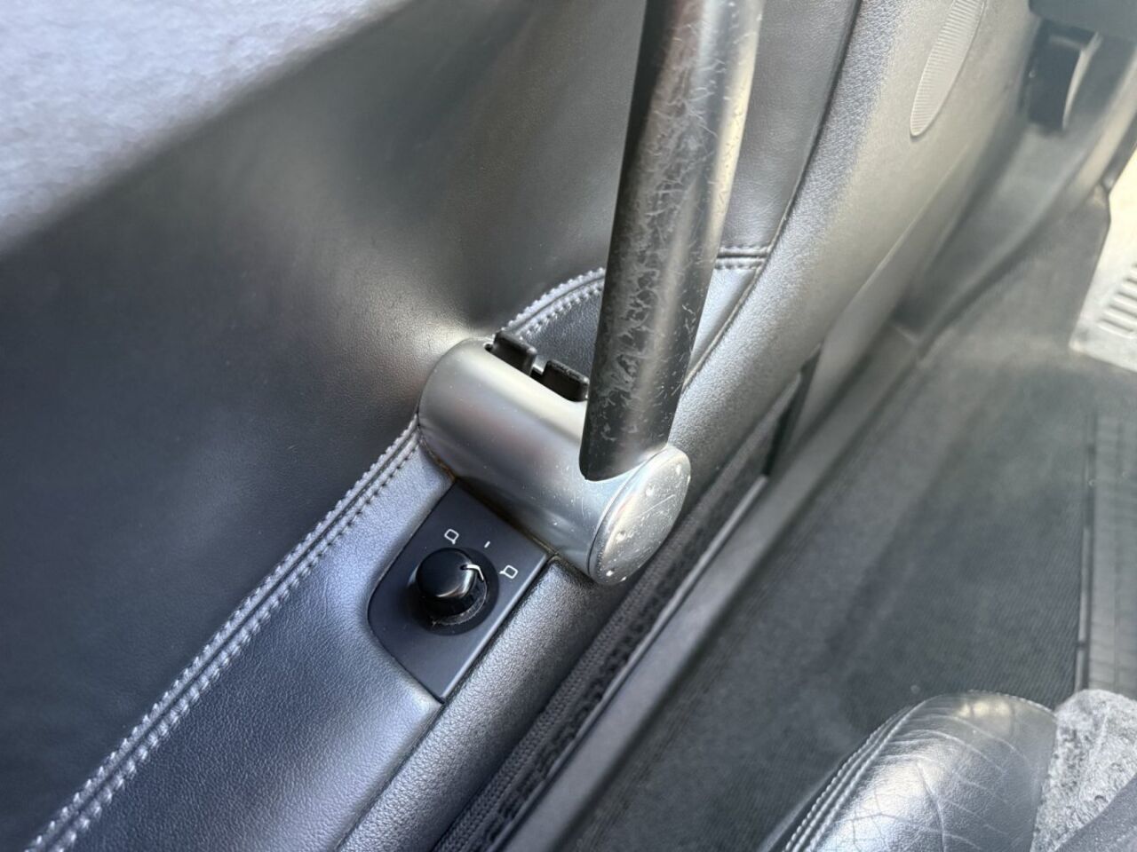 AUDI TT Roadster SITZHEIZUNG+SPORTFAHRWERK