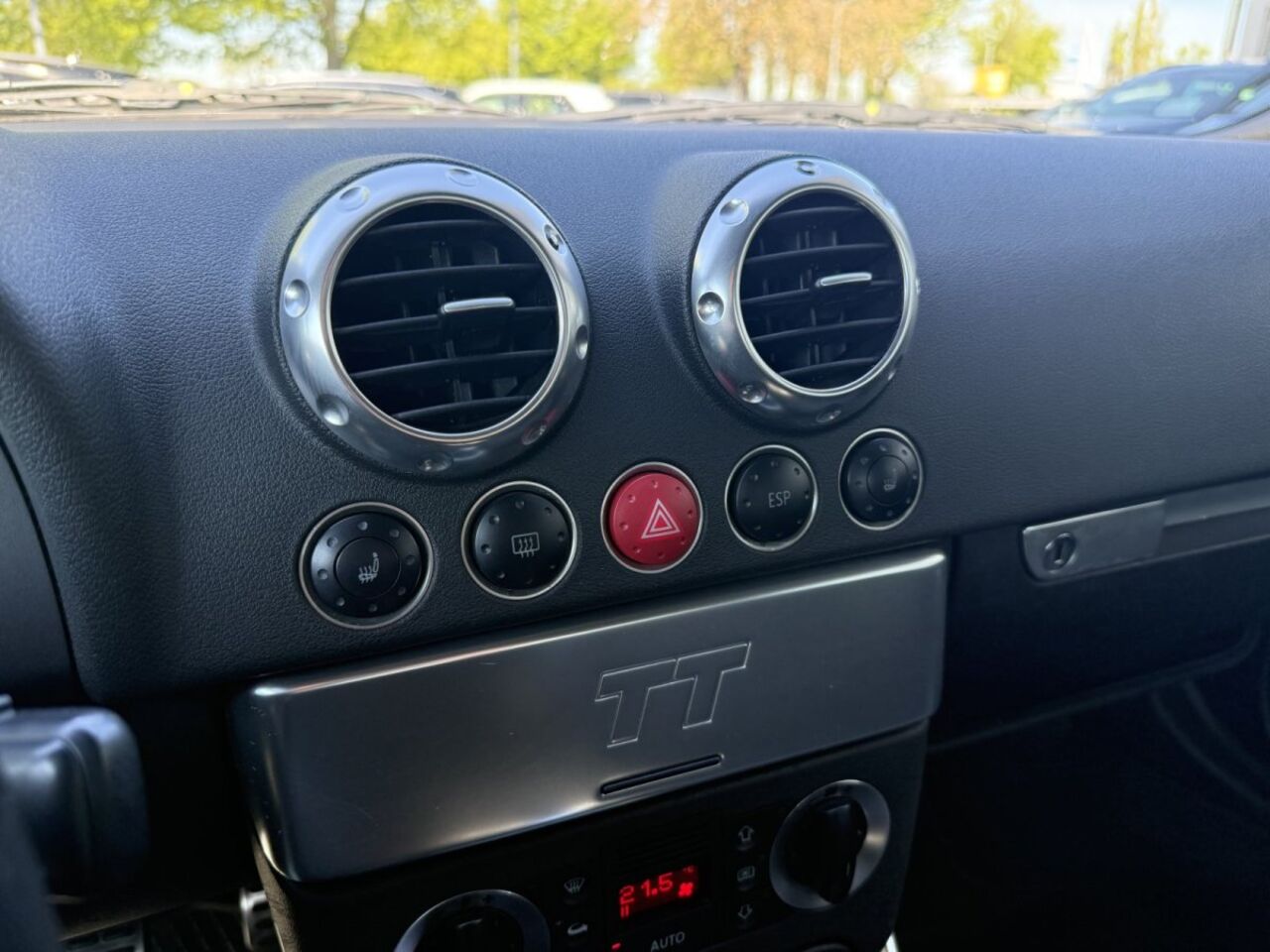 AUDI TT Roadster SITZHEIZUNG+SPORTFAHRWERK