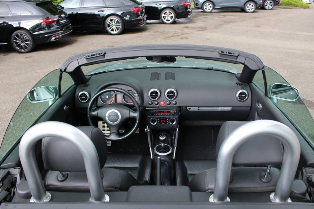AUDI TT Roadster 1.8T Quattro +KLIMA+SH-GEPFLEGT