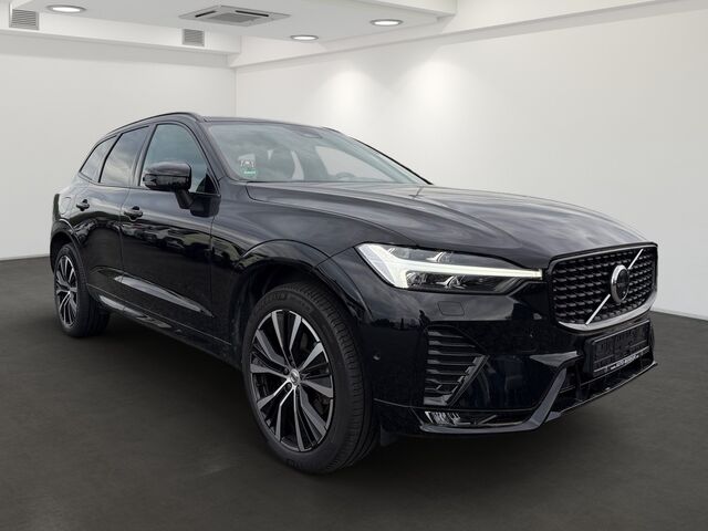 VOLVO XC60 B4 Diesel AWD Ultimate Dark HUD Pano Standh Ansicht 2 für Fahrzeugdetailseite