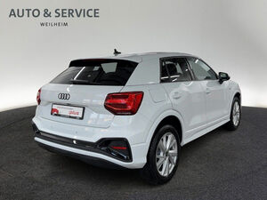AUDI Q2 35 TFSI S line S tronic AHK Leder Matrix RFK
