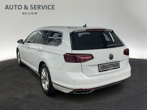 VW Passat Variant 2.0 TDI Elegan. DSG*NAVI*PANO*AHK