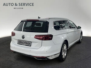 VW Passat Variant 2.0 TDI Elegan. DSG*NAVI*PANO*AHK