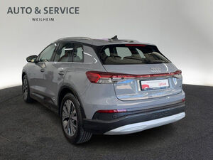 AUDI Q4 e-tron 50 e-tron quattro 220kW AHK HUD Matrix