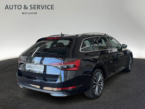 SKODA Superb Combi 140KW DSG *AHK*NAVI*LED*