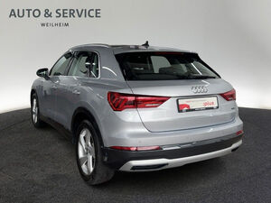 AUDI Q3 advanced 40 TFSI quattro S tronic Matrix