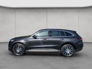 MERCEDES-BENZ EQC 400 4M AMG/Distro/AHK/Memo/20/AugReal EQC