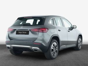 MERCEDES-BENZ GLA 250 e Progressive Advanced/Distro/360°/11kW GLA