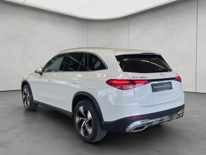 MERCEDES-BENZ GLC 300 e 4M Avantgarde Adva+-AHK-Pano-360°-Distro GLC
