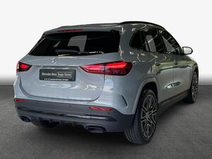 MERCEDES-BENZ GLA 200 d AMG Adva+-Night-Beam-LED-PANO-WinterP GLA
