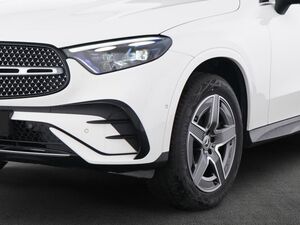 MERCEDES-BENZ GLC 300 de 4M AMG PREMIUM-Pano-AHK-360-Light-HuD GLC