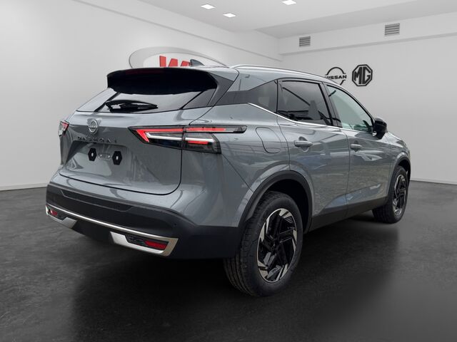 NISSAN Qashqai N-Connecta 1.3 DIG-T 158PS Xtronic Winter-Paket Navi Kamera LM-Felgen Ansicht 5 für Fahrzeugdetailseite