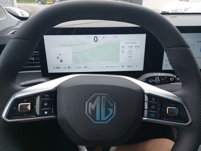 MG HS 1.5 Plug-in Hybrid Luxury Rundumkameras Assistenzsysteme Klimaaut. Navi DAB-Radio Bluetoot Ansicht 17 für Fahrzeugdetailseite