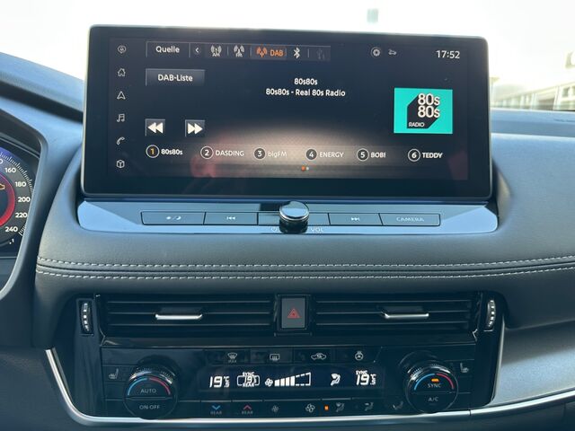 NISSAN X-Trail e-Power N-Trek AVM CarPlay ThermaClear LED Ansicht 14 für Fahrzeugdetailseite