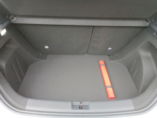 MG MG3 Comfort Benziner Rückfahrkamera Apple CarPlay DAB+ Klimaautomatik Navigation Ansicht 12 für Fahrzeugdetailseite
