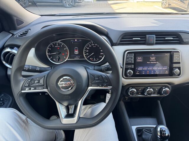 NISSAN Micra Kiiro 1.0 IG-T 5MT 92 PS Navi CarPlay Sitzheizung Spurkontrolle Licht- Regensensor Ansicht 13 für Fahrzeugdetailseite