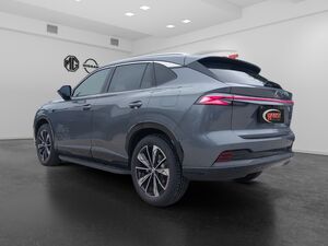 MG HS 1.5 Plug-in Hybrid Luxury Rundumkameras Assistenzsysteme Klimaaut. Navi DAB-Radio Bluetoot