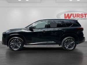 NISSAN X-Trail e-4orce Tekna Premium Glasdach Rundumkamera Leder 19 BOSE