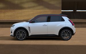 RENAULT Captur Esprit Alpine Full Hybrid E-Tech 160