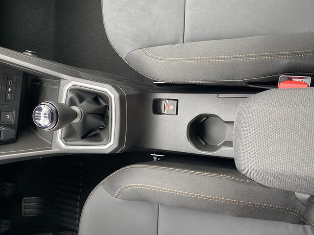 DACIA Sandero Stepway Extreme TCe 90 CVT Ansicht 18 für Fahrzeugdetailseite