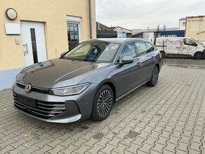 VW Passat Variant