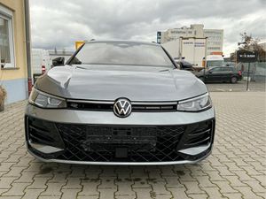 VW Passat Variant