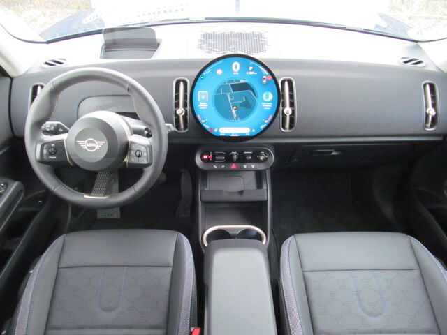 MINI Cooper Countryman C HUD PanoD.Kamera OLED KomfZ.AHK 18 Bluetooth Head Up Display Navi LED Klima Einparkhilf Ansicht 8 für Fahrzeugdetailseite