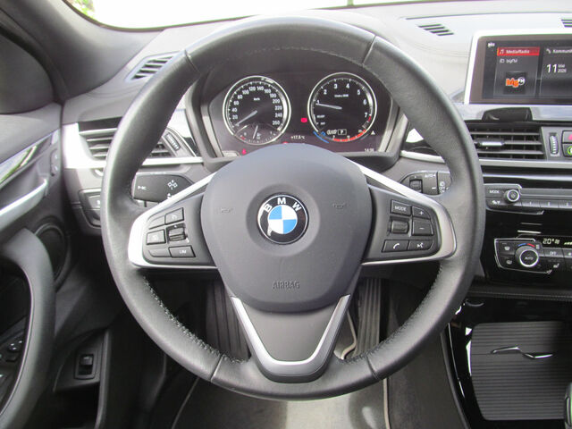 BMW X2 s20i SportS.Kamera Navi Sitzh.Tempomat AHK18 Bluetooth LED Klima PDC el. Fenster Ansicht 10 für Fahrzeugdetailseite