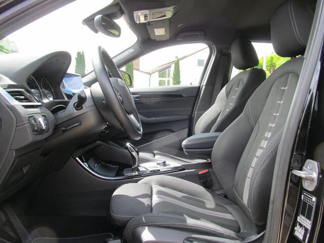 BMW X2 s20i SportS.Kamera Navi Sitzh.Tempomat AHK18 Bluetooth LED Klima PDC el. Fenster Ansicht 7 für Fahrzeugdetailseite