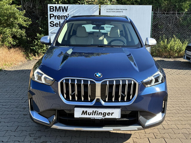 BMW X1 x20d HUD ACC SurView.LiveProf.Massage AHK 18 Bluetooth Navi LED Klima PDC el. Fenster Ansicht 3 für Fahrzeugdetailseite