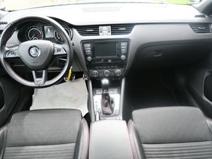SKODA Octavia 2.0 TSI RS combi DSG Navi Leder Pano Alu...