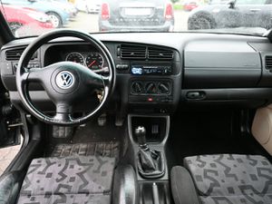VW Golf Cabriolet 1.6*Comfortline* 15Alu HU-07.2027...