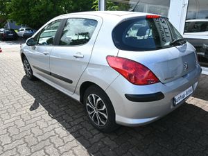 PEUGEOT 308 1.4-95 VTi *Tendance* 5-türig mit Klima...