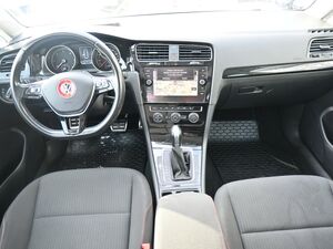 VW Golf Variant 1.6 TDI BMT *Sound* DSG Navi ACC...