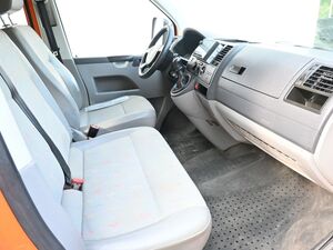 VW T5 2.5 TDI DoKa lang 6-Sitzer Klima Standhz AHK...