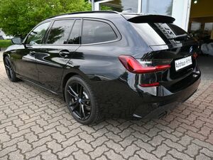 BMW 320 e tour *M Sport*Au t Navi Alcantara RFK 19Alu...