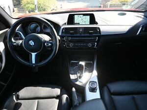 BMW 118 iAut *M Sport Shadow* Navi Leder LED 18Alu...