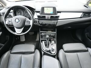BMW 220 Active Tourer iAut*Sportline*Pano Leder Navi...