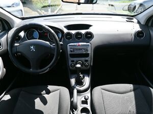 PEUGEOT 308 1.4-95 VTi 5-tür Bremsen+Steuerkette+HU neu...